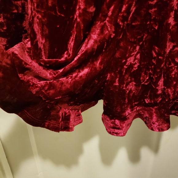 Bebop Crushed Velvet Romper Jumper - Picture 3 of 7